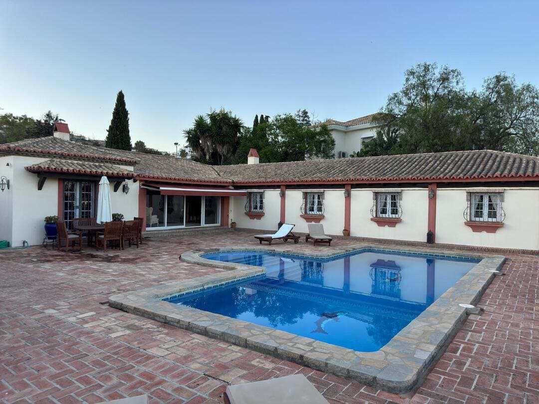 Structolux_Pool_Renovation (1)
